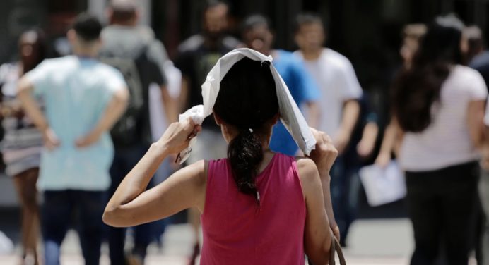 Ola de calor seguirá azotando a los venezolanos en septiembre, según Inameh