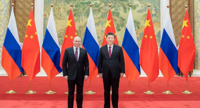 Putin se reunirá con Xi Jinping y tratar temas «sustanciales» en octubre