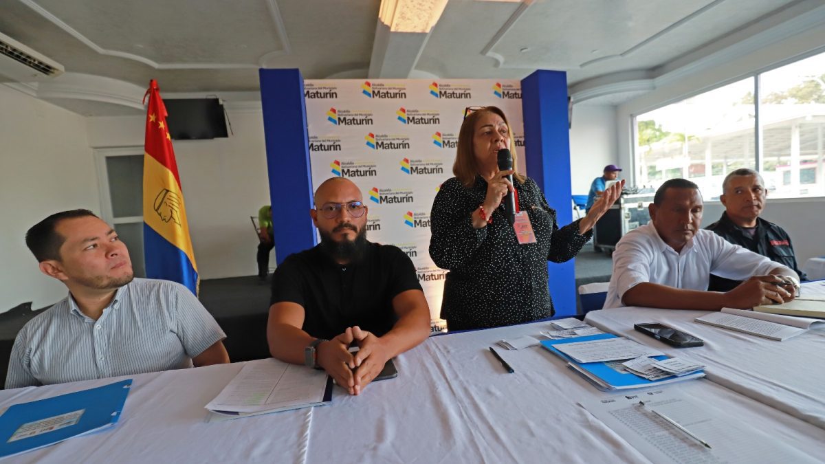 transportistas tambien participaron con propuestas para reformar ordenanzas municipales laverdaddemonagas.com carmen martinez1