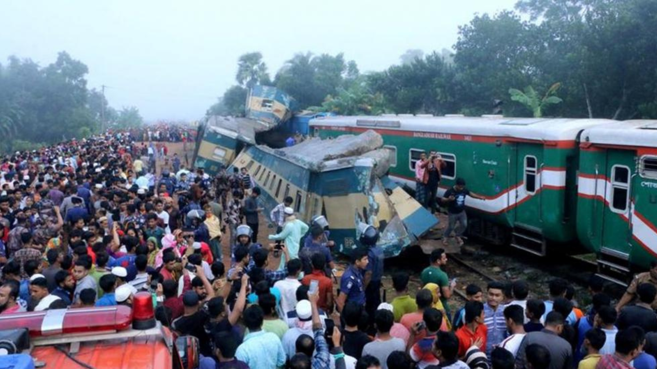 Accidente de tren de Bangladesh