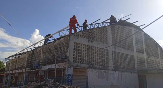 Adelantados trabajos de rehabilitación del mercado de Punta de Mata