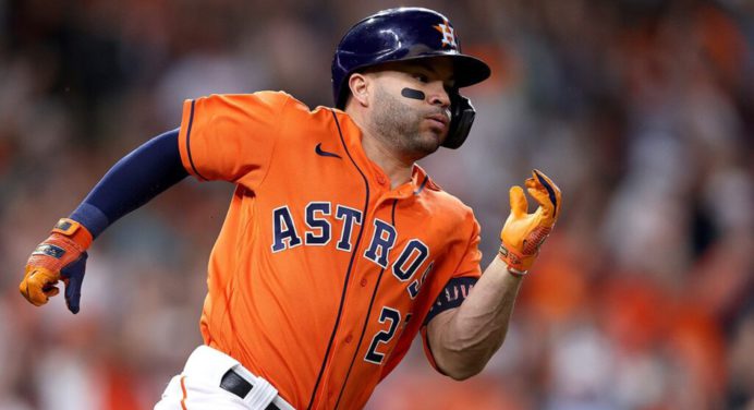 ¡Anotadas de José Altuve en postemporada! Mira a que cifra llegó el venezolano en la MLB