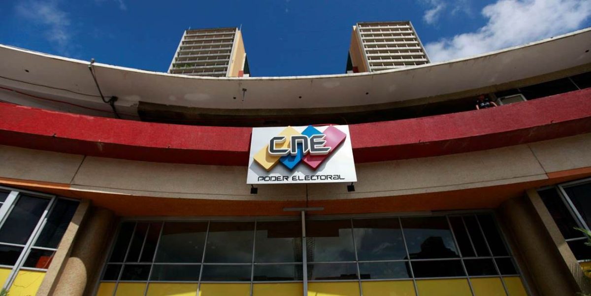 El CNE señaló durante el referendo sobre el Esequibo serán instaladas 28 mil 027 mesas electorales.