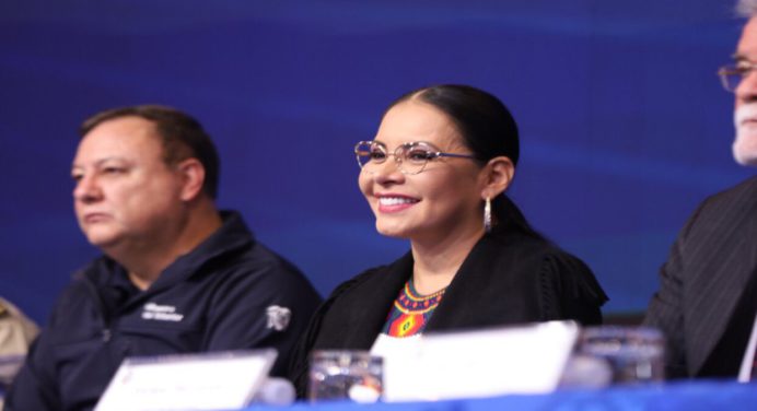 CNE de Ecuador: 82% de los electores participaron en comicios presidenciales
