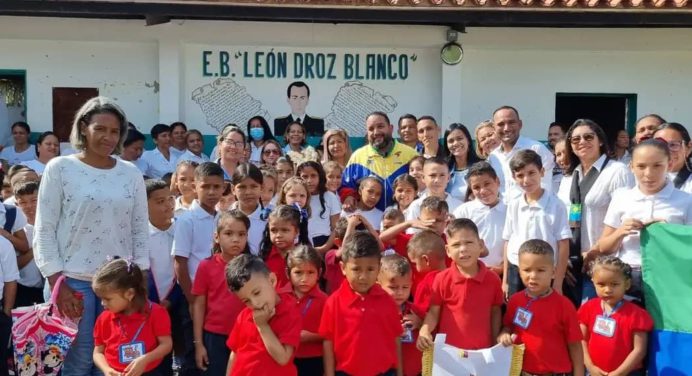 Con más de 9 mil estudiantes iniciaron las clases en el municipio Cedeño