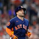 José Altuve en playoffs sigue demostrando todo su poder