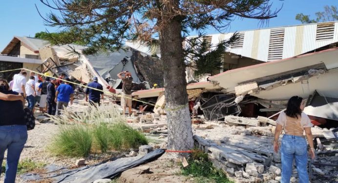 ¡Lamentable! Colapso de techo en iglesia de México dejó decenas de heridos y fallecidos