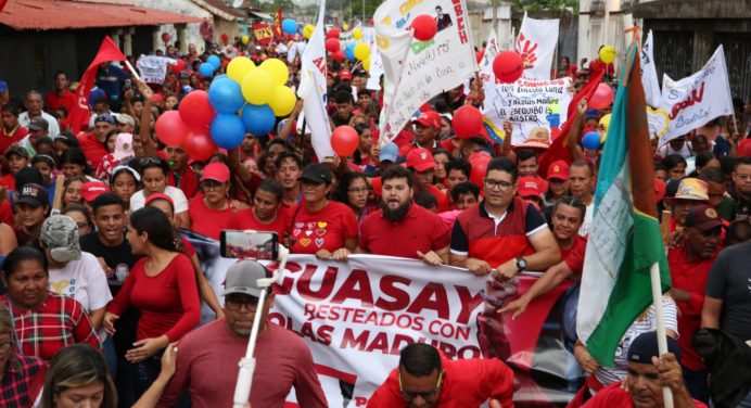 Multitudinaria marcha en Aguasay organizó el PSUV para apoyar al presidente Nicolás Maduro