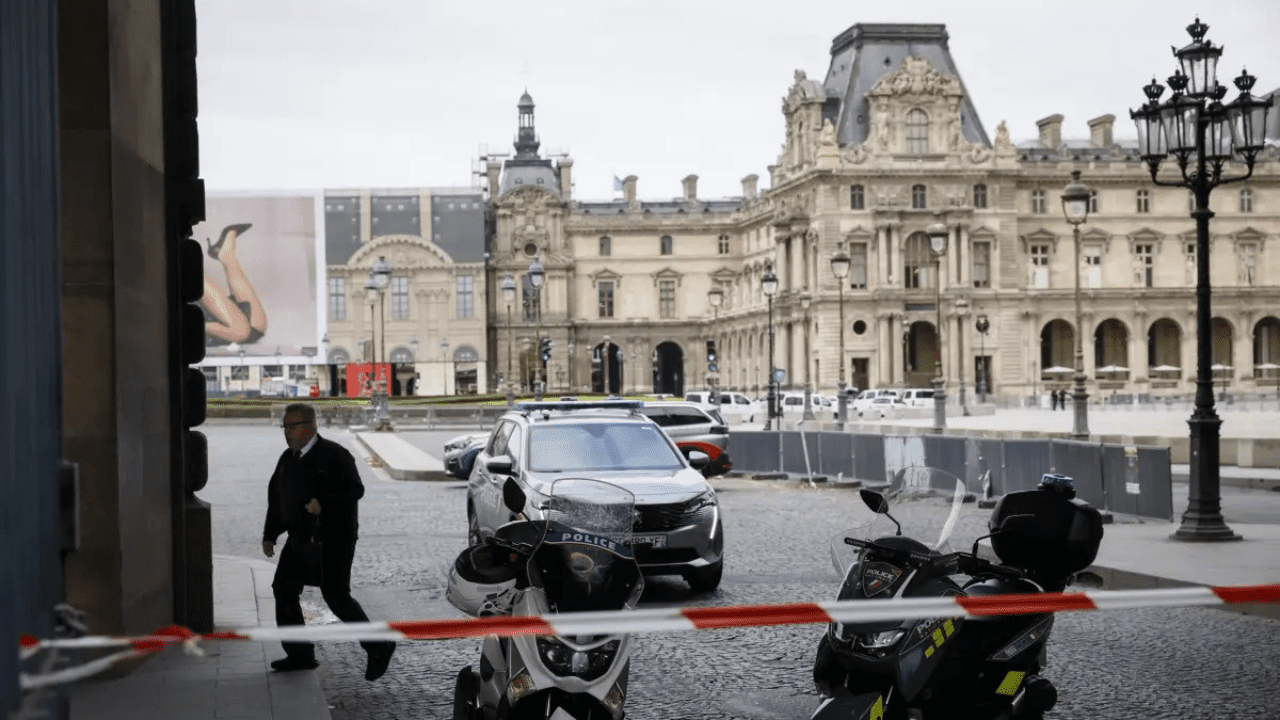 evacuación del Palacio de Versalles