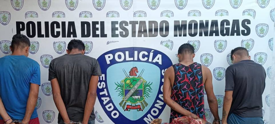 Polimonagas capturó a 4 integrantes de la banda "El Mini Mini" en el Mercado Viejo 2 polimonagas capturo a 4 integrantes de la banda el mini mini en el mercado viejo laverdaddemonagas.com whatsapp image 2023 10 26 at 9.24.02 am