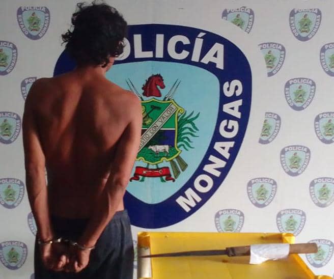 Polimonagas capturó a un hombre en Jusepín por agredir con un machete a otro sujeto 2 polimonagas capturo a un hombre en jusepin por agredir con un machete a otro sujeto laverdaddemonagas.com whatsapp image 2023 10 23 at 9.52.25 am 1 1