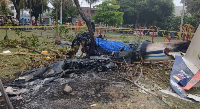 Se registra la muerte del piloto de una avioneta de instrucción militar que se estrelló en Colombia