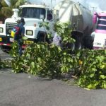 trancada carretera nacional de Quiriquire