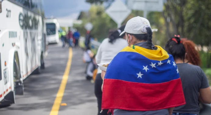 Venezuela acuerda con EEUU deportación de migrantes ilegales a través de Vuelta a la Patria