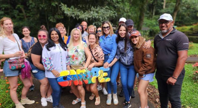 33 turistas polacos visitan el municipio Caripe