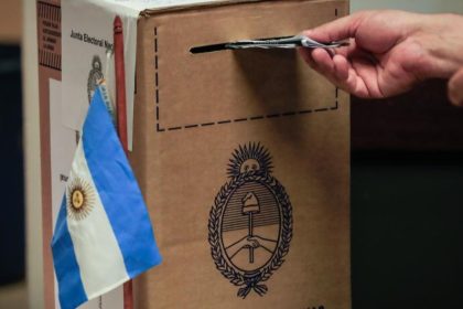 Argentina elige a su nuevo presidente este domingo