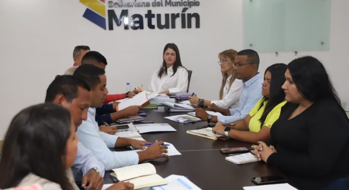 Alcaldesa Ana Fuentes garantiza operatividad de los servicios públicos