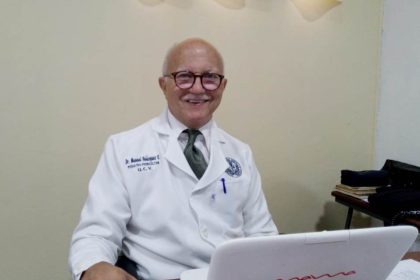 Doctor Manuel Velásquez