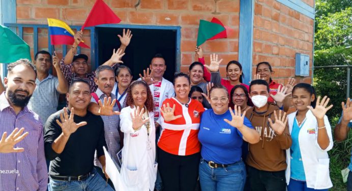 Bricomiles de la Salud acudieron al municipio Uracoa