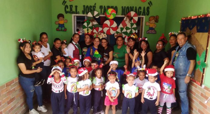 Centros de Educación inicial dan la bienvenida a la Navidad