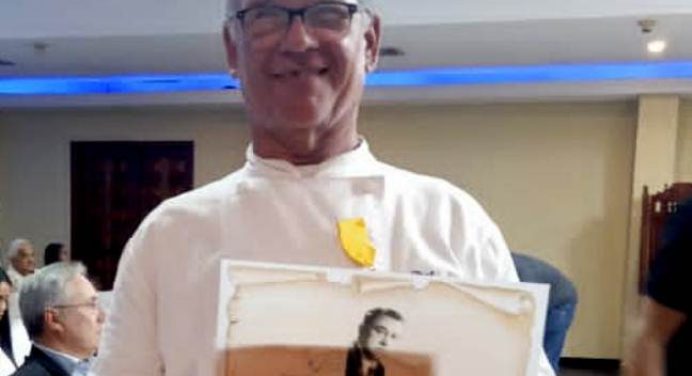Chef Roger Luna recibe Orden Luis Caballero Mejías
