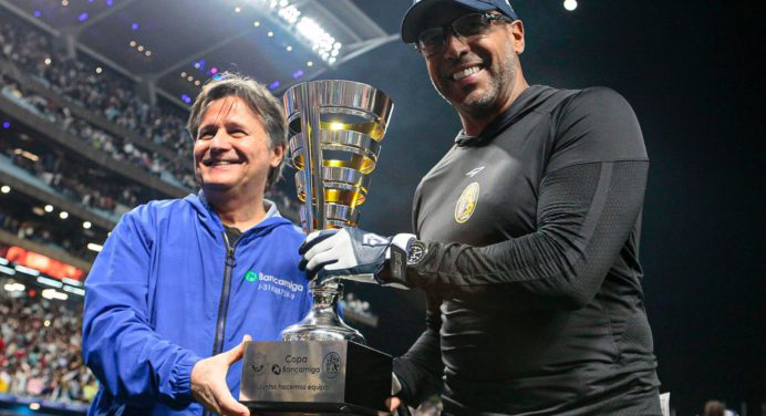 Eternos rivales se midieron por la Copa Bancamiga