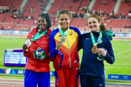 Venezolana Joselyn Brea conquista el oro de los 1.500 metros planos