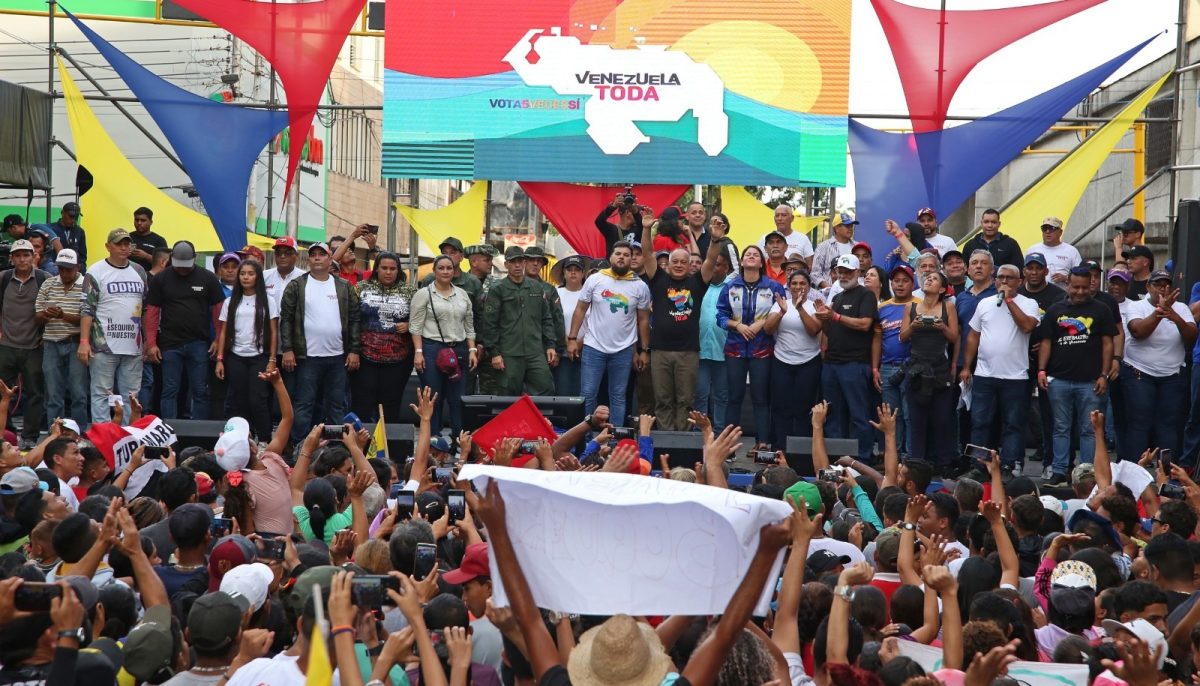 monaguenses reiteran masivamente apoyo al referendo en defensa del esequibo laverdaddemonagas.com acto central4