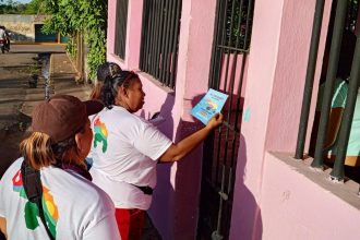 Movimiento de emprendedoras realiza casa por casa por el Esequibo