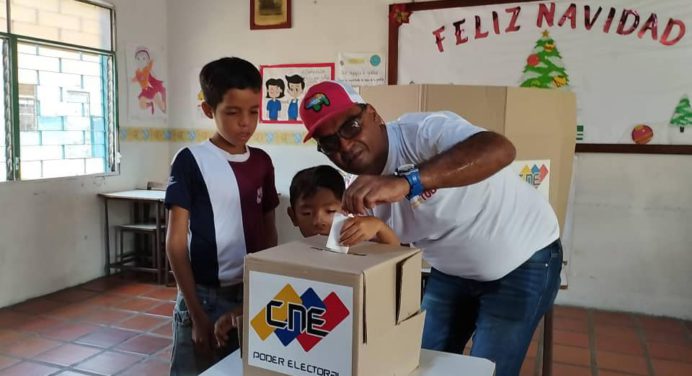 Municipio Libertador se desbordó en defensa del Esequibo