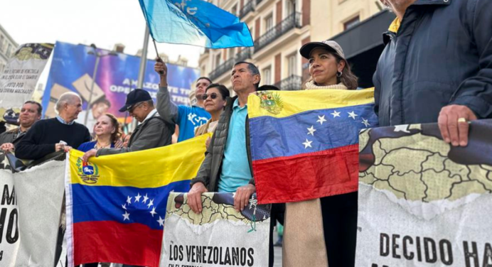 Venezolanos residentes en Madrid exigen actualización del RE para votar en las elecciones de 2024