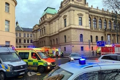 15 muertos y 25 heridos deja tiroteo en universidad en Praga