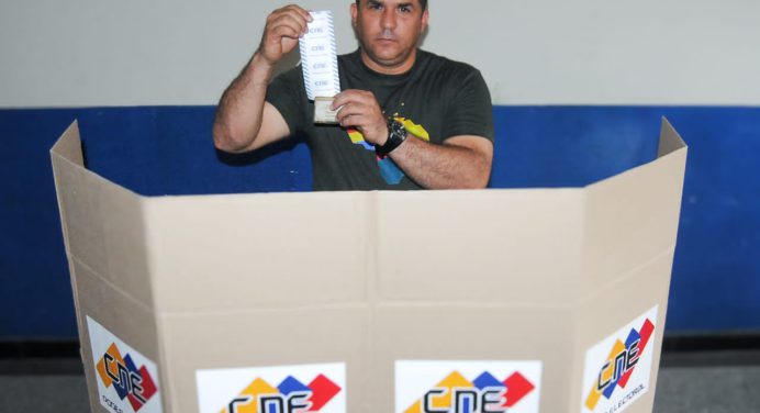 Alcalde de Zamora resaltó importancia histórica del referendo