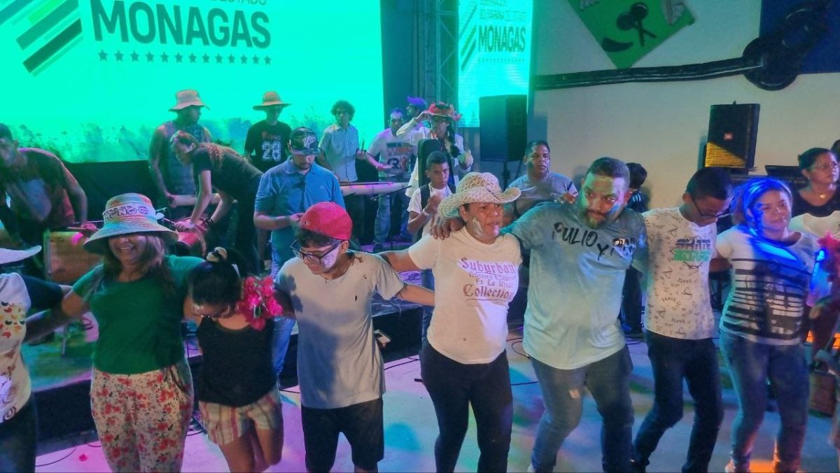 caicara se desbordo con celebracion del baile del mono 2023 laverdaddemonagas.com mono2