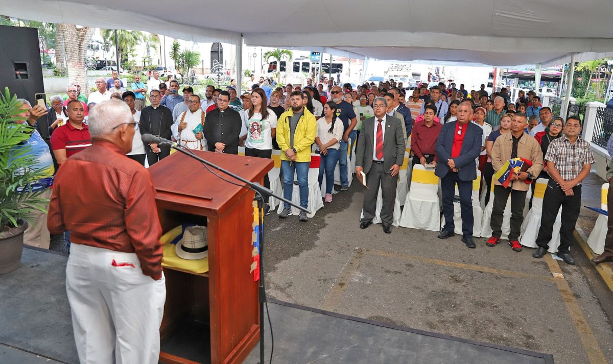cristianos de monagas oran por la paz de venezuela laverdaddemonagas.com paz de venezuela2