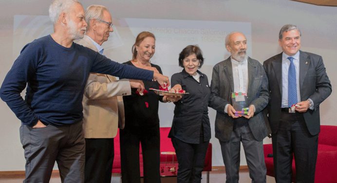 Banesco publica poesía reunida de Alfredo Chacón