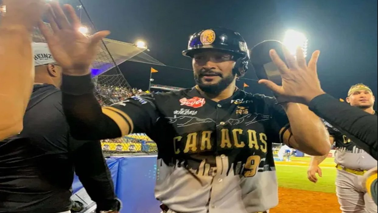 Los Leones del Caracas acabaron con la nave turca