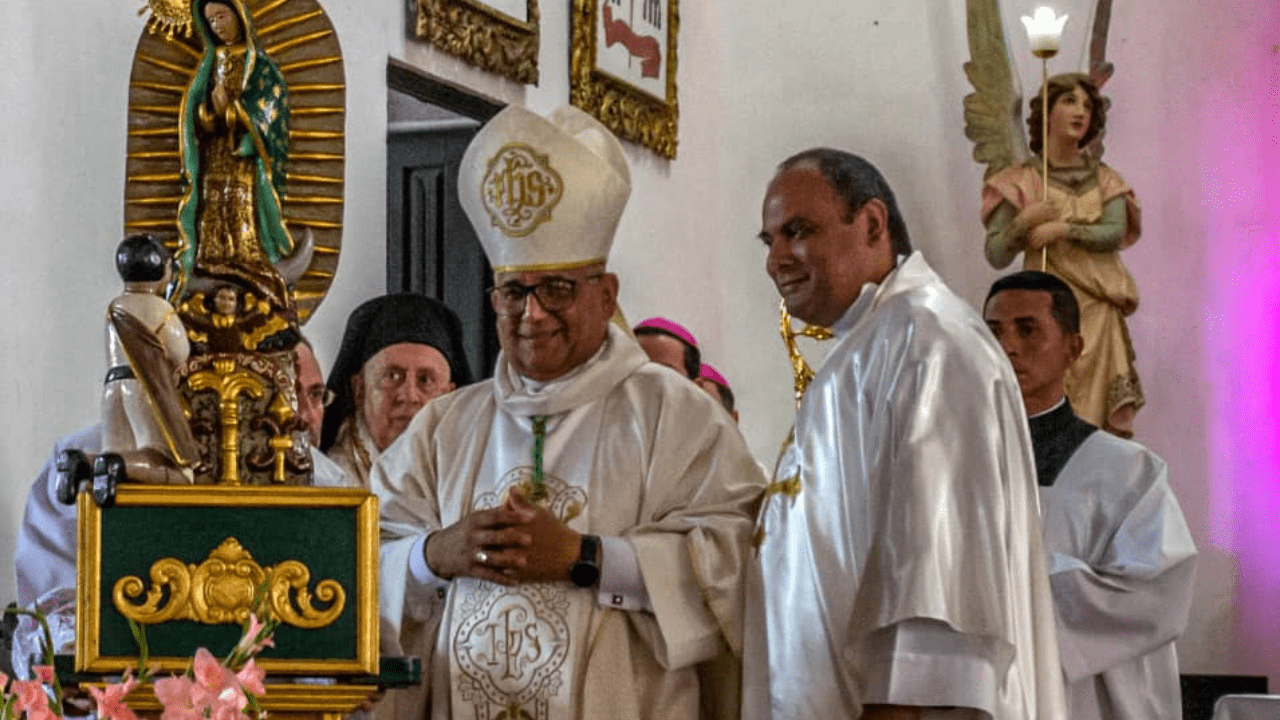 Monseñor Víctor Hugo Basabe