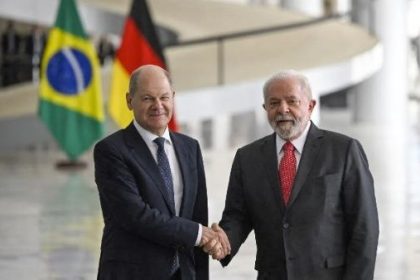 Lula cumple intensa agenda en Alemania