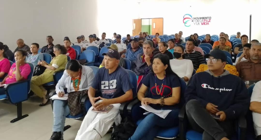 pueblo de caripe discute proyecto de ley organica para la defensa del esequibo laverdaddemonagas.com reunion 2