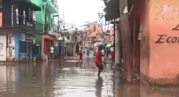 Un total de 25 provincias de República Dominicana están en estado de alerta por las fuertes lluvias