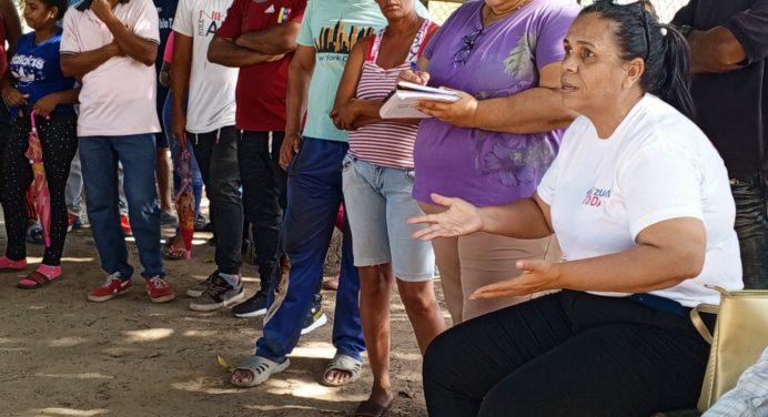 La Alcaldesa de Uracoa realiza Asamblea de ciudadanos en Paso Nuevo