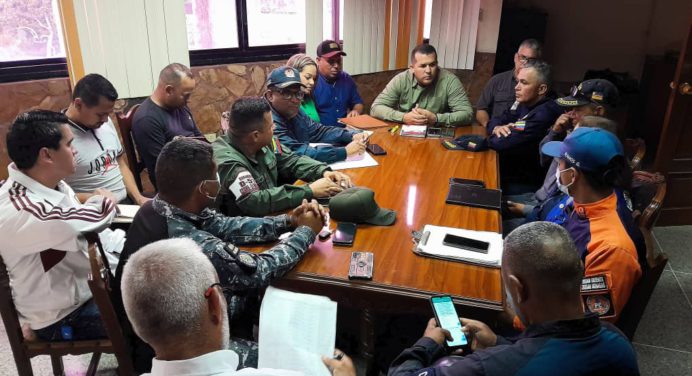 Afinan estrategias de seguridad para los carnavales del municipio Ezequiel Zamora