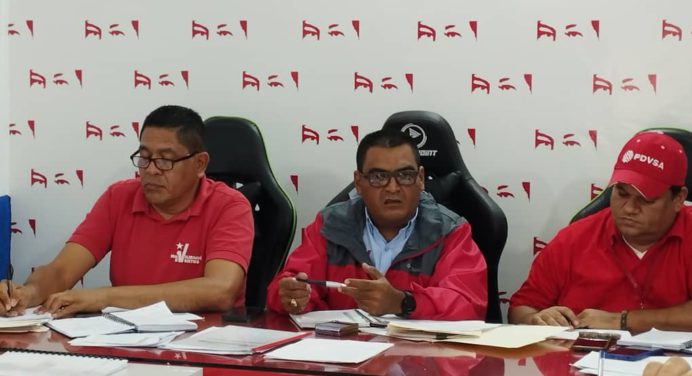 Alcalde Carlos Requena planifica políticas públicas para el municipio Libertador