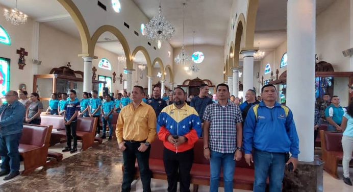 Alcalde Monteverde comparte con los atletas la Misa del Deporte en Cedeño