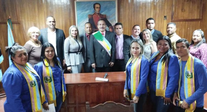 Cámara Municipal de Acosta designa presidente al concejal Orángel Montaño