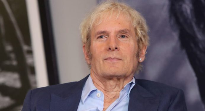 Cantante Michael Bolton fue operado de un tumor cerebral