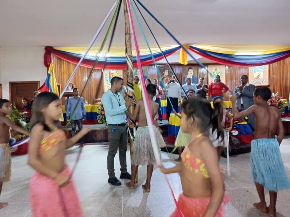 concejal indigena victor ramirez presidira camara municipal de bolivar laverdaddemonagas.com el acto cultural durante la juramentacion
