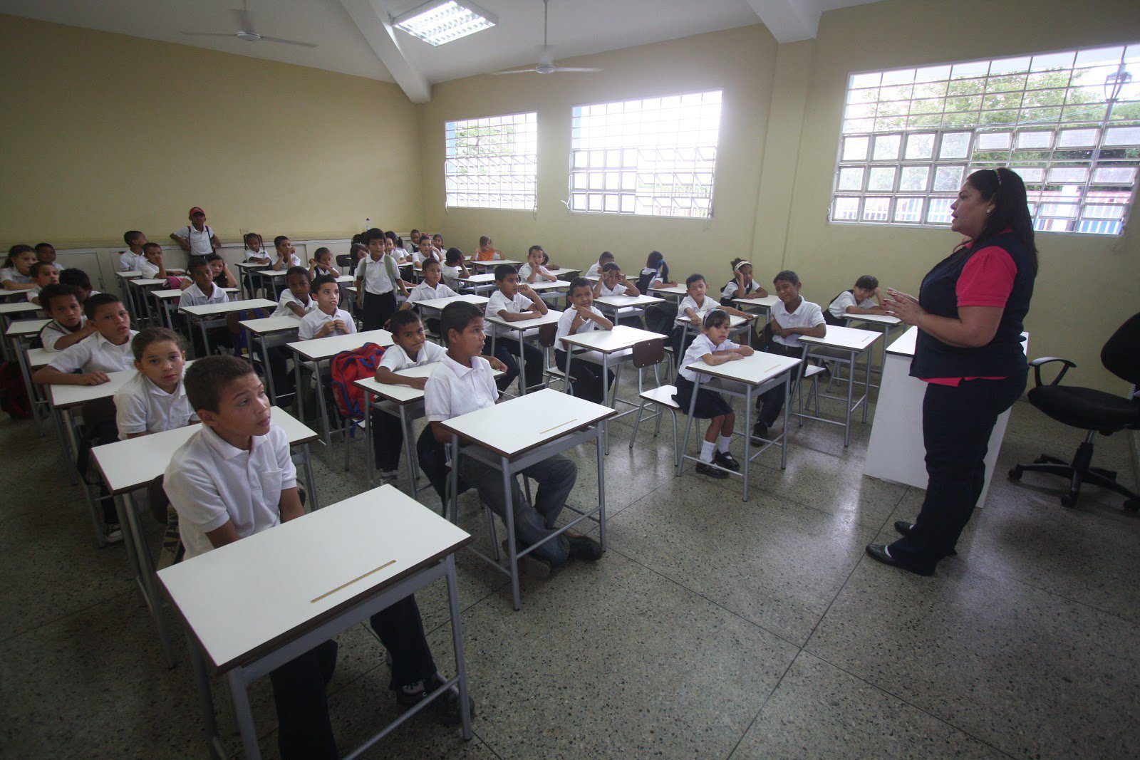 Conoce la tabla salarial de los docentes de educación primaria en Venezuela