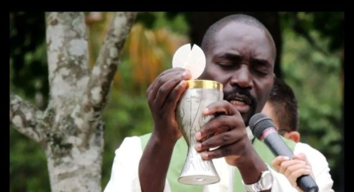 Consternación en Delta Amacuro y Monagas por muerte del sacerdote Josiah K’Okal